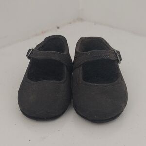 Elegant Black Decor Accents